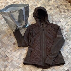 Athleta Women's Army Greenish/Brown Quilted ROCK RIDGE jacket